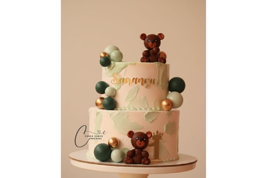 Cake decorating tools